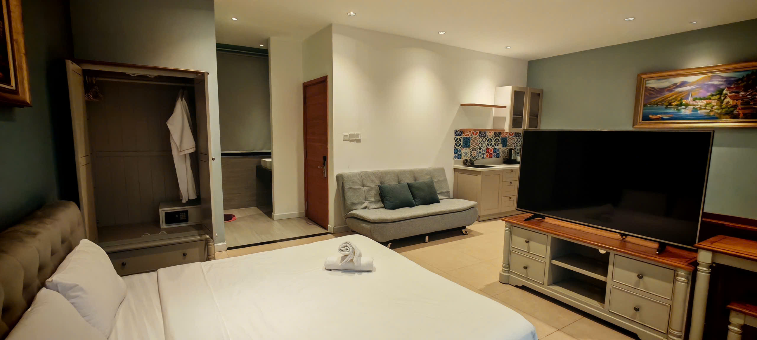 Studio Apartment 1